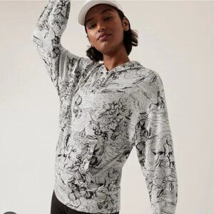 Athleta Eden black and white floral top